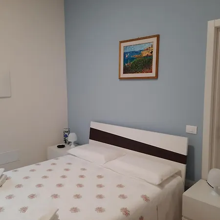 Mare Fuori - Stanze Con Piscina מונופולי