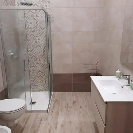 בית הארחה Mare Fuori - Stanze Con Piscina 4*