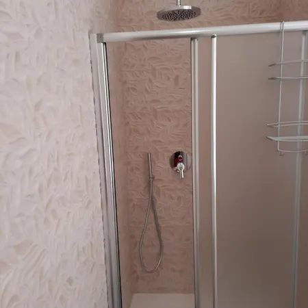 בית הארחה Mare Fuori - Stanze Con Piscina